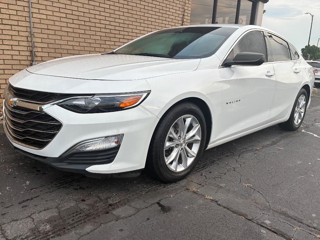 2019 Chevrolet Malibu LS photo 9