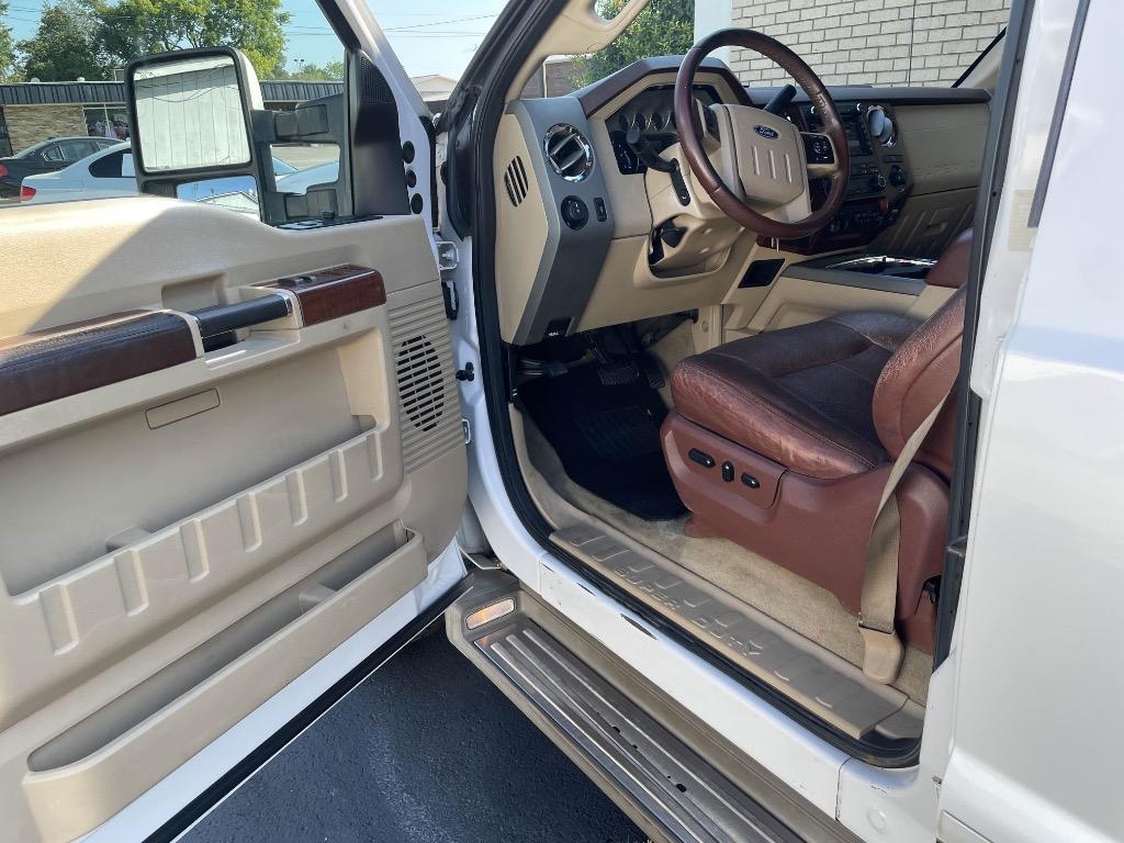 2011 Ford F-350 Super Duty King Ranch - Photo 9