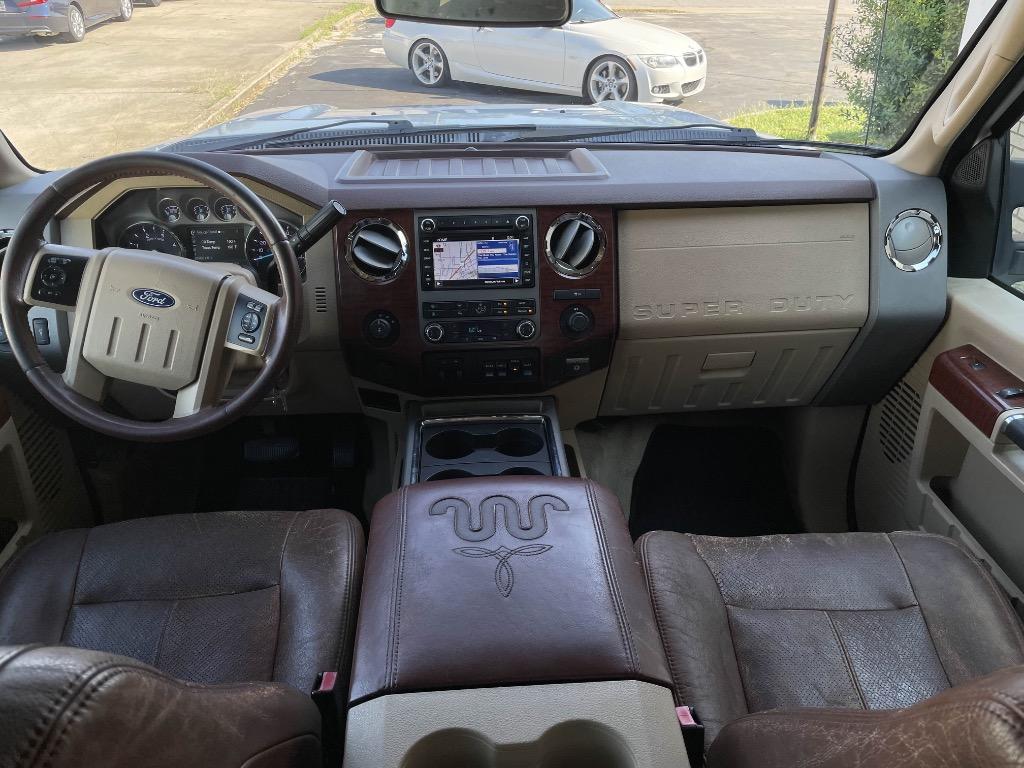 2011 Ford F-350 Super Duty King Ranch - Photo 11