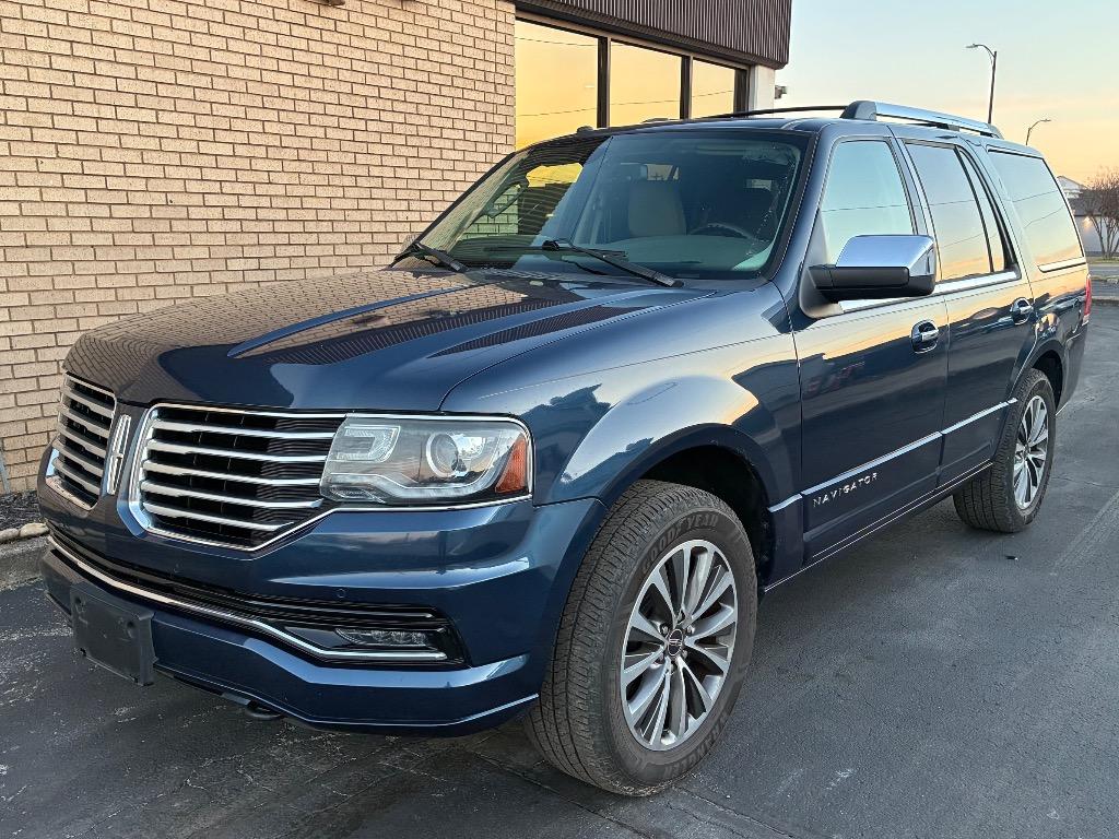 2015 Lincoln Navigator Base