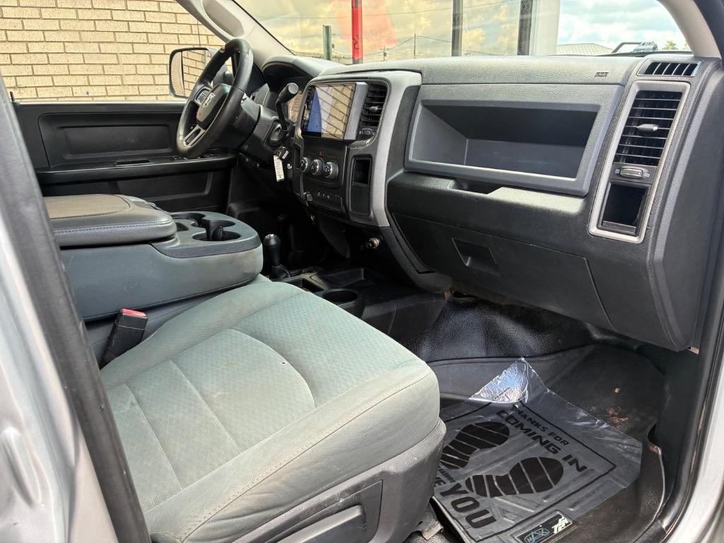 2017 RAM Ram 3500 Pickup Tradesman - Photo 16