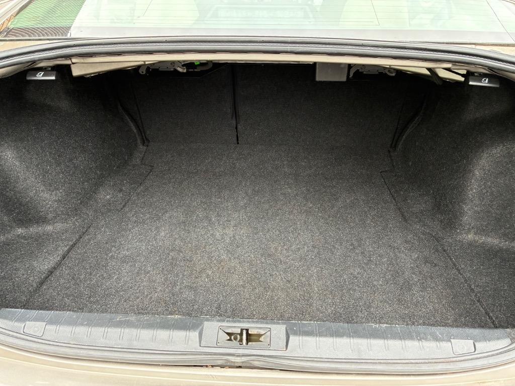 2017 Subaru Legacy Premium - Photo 25