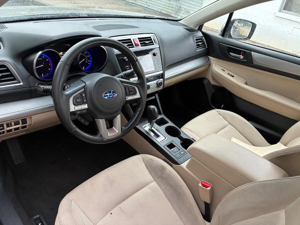 2017 Subaru Legacy Premium - Photo 11