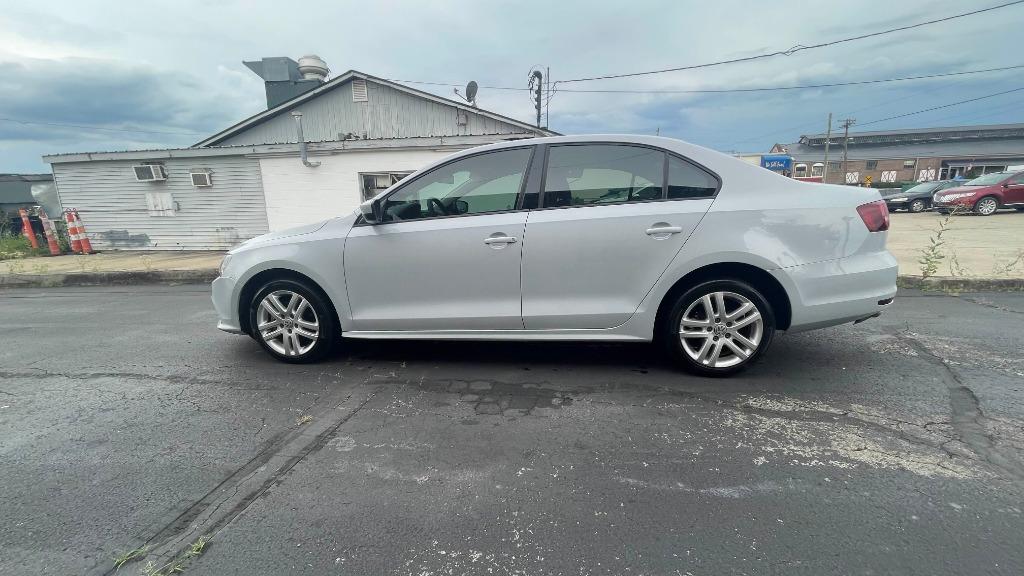 2018 Volkswagen Jetta S photo 7