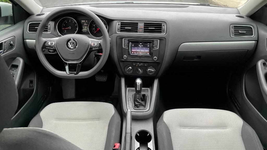 2018 Volkswagen Jetta S photo 16