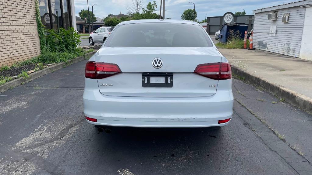 2018 Volkswagen Jetta S photo 5